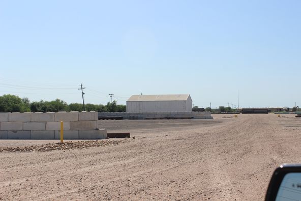 6256 SW Moody St, Victoria, TX 77905